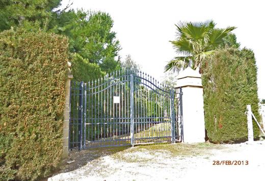 Villino allo stato rustico a 4 Km dal mare - Immobili Residenziali Porto Cesareo