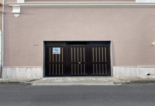 VENDITA ABITAZIONE AL PIANO TERRA - Immobili Residenziali Arnesano