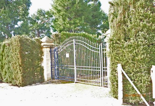 Villino allo stato rustico a 4 Km dal mare - Immobili Residenziali Porto Cesareo