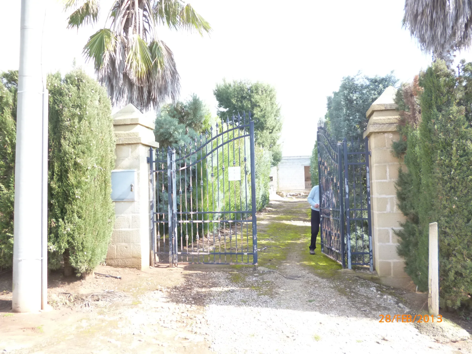 Villino allo stato rustico a 4 Km dal mare